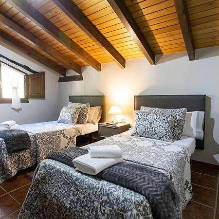 Apartamentos El Coritu Nieda Extérieur photo