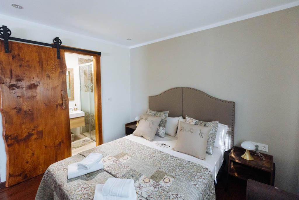 Apartamentos El Coritu Nieda Extérieur photo
